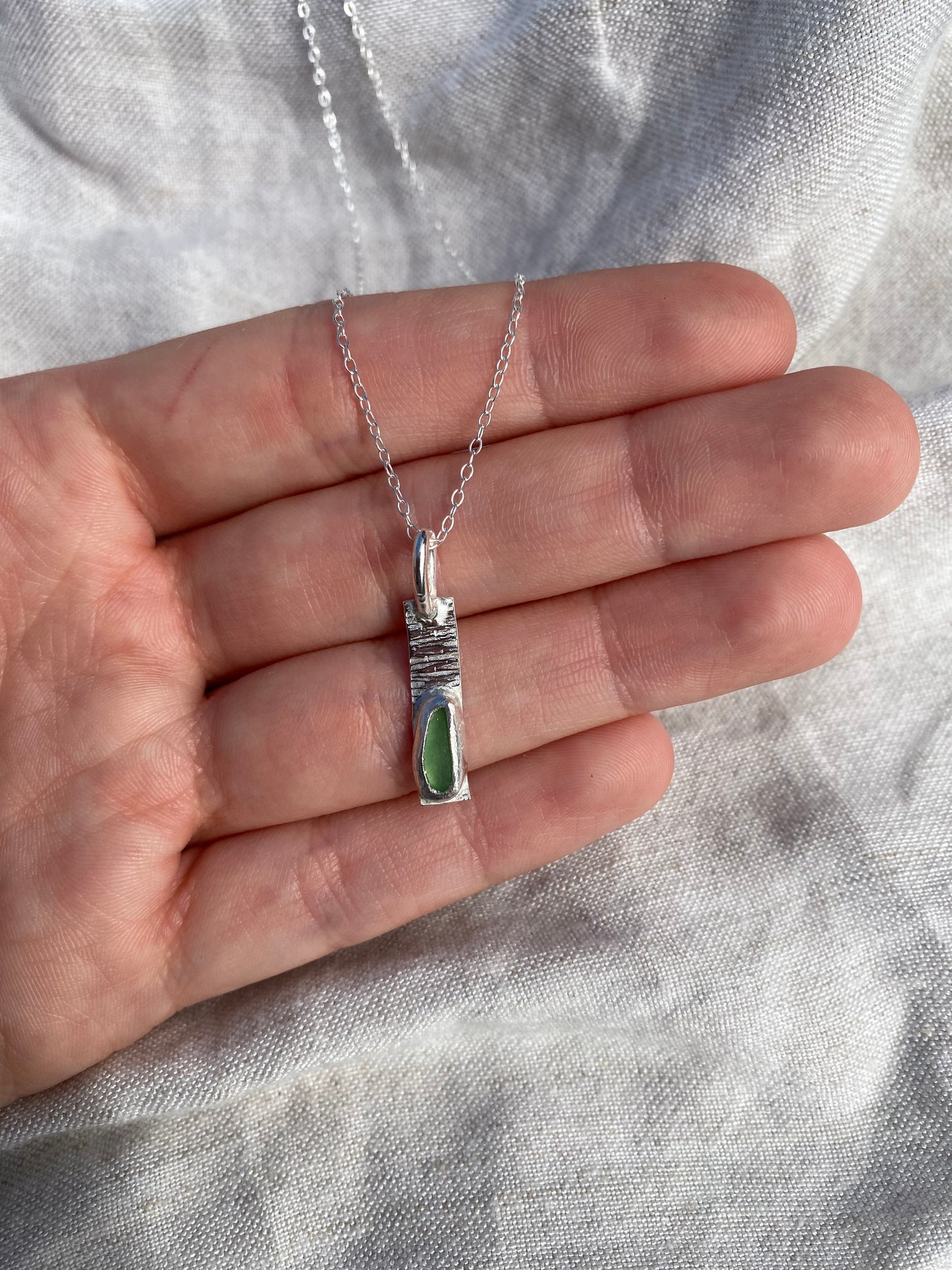 Mini Wave Necklace - Green